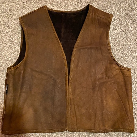Ralph Lauren brown leather-lined vest. Size large. Made in Italy - Picture 10 of 16